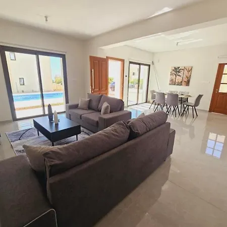 The First Thing Should Book * Paphos